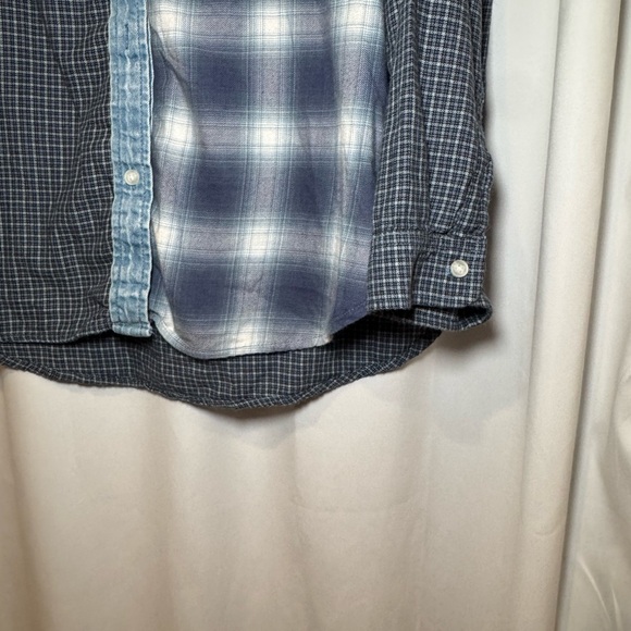 American Eagle Blue Gray Plaid Button Down Shirt Denim Pocket Size L - Picture 5 of 7